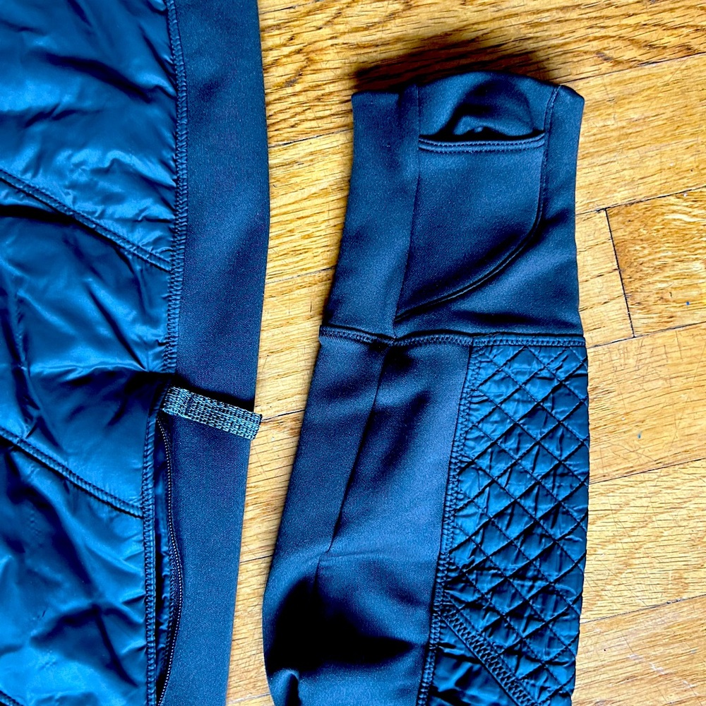 Athleta Light Weight Featherless Jacket - image 4
